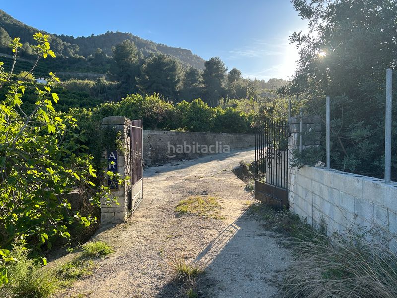 Foto acbb4c4f-cc79-4773-b0d1-1a3ca524d853. Masia a Oliva pueblo Oliva