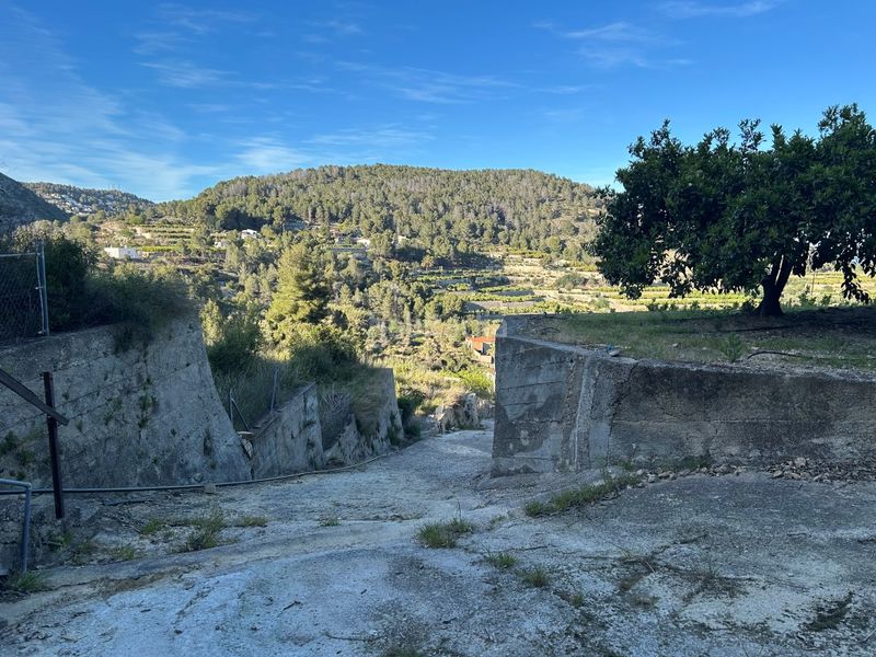 Foto dfed49b3-0cb9-4906-a908-4e87ccb1320f. Masia a Oliva pueblo Oliva