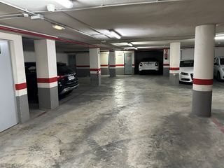 Parking coche en Carrer del guitarrista salvador garcia 8