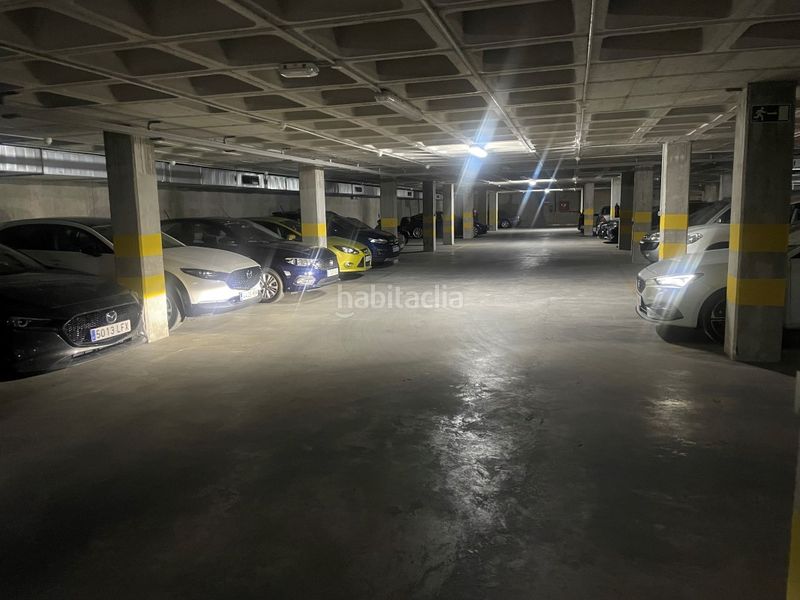 Foto f76109f8-d60d-4800-adf0-98e97a740d97. Aparcament cotxe a Centro Histórico Gandia