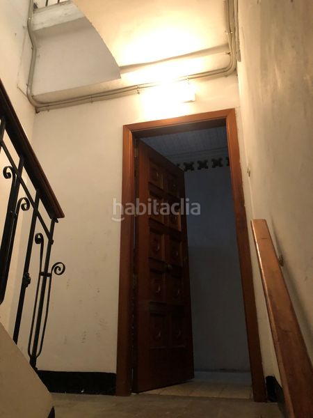 Foto a9a86ae9-3867-481f-bcf4-5411c6bac08d. Edificio in Albaida