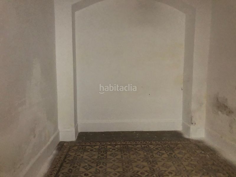 Foto 5591a8c0-4425-4c6d-8256-f1c385c0ffee. Edificio en Albaida
