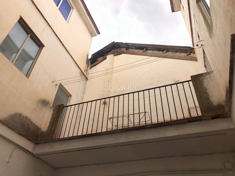 Foto 68b6917b-cb27-4743-8717-18408522050a. Edificio en Albaida