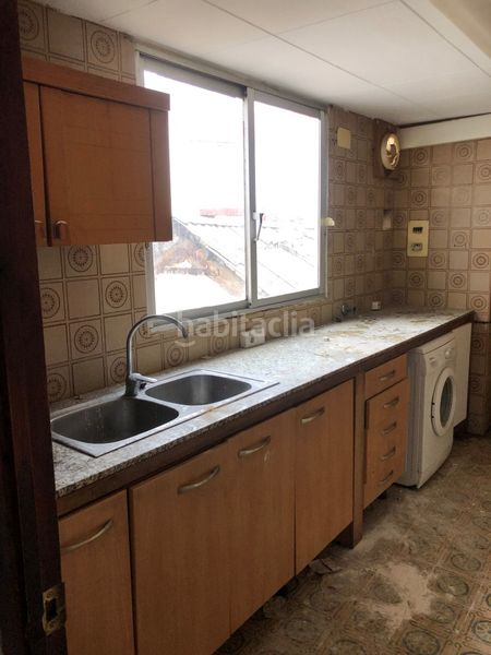 Foto 90c22e7a-13d7-4278-baf9-a40c65ba21b3. Edificio en Albaida