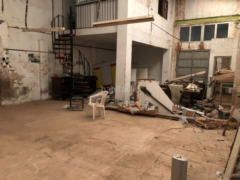 Foto fe2e6b2d-7903-408a-9853-16874e9ffa14. Edificio en Albaida