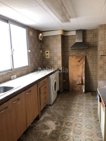 Foto 0f803d91-0201-4da9-a54c-53ef8f5c8a53. Edifici a Albaida