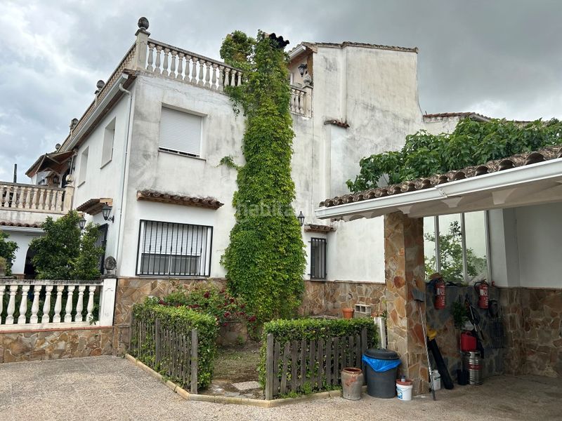 Foto 191d9422-4914-457e-b5dc-9054da3a023d. Xalet amb xemeneia aparcament piscina a Sempere