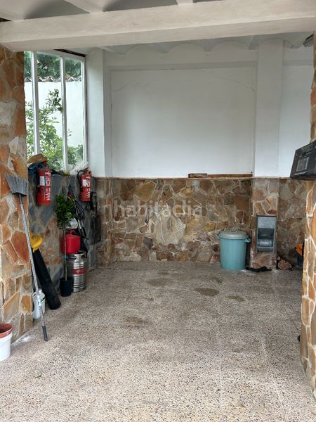 Foto b2181a34-aa29-46cf-8f34-91dd483914b2. Xalet amb xemeneia aparcament piscina a Sempere
