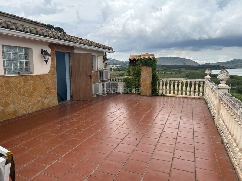 Foto cd8de204-74e6-401a-a860-5f8ae5c26430. Xalet amb xemeneia aparcament piscina a Sempere