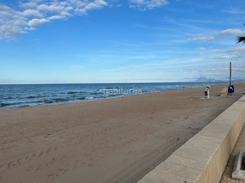 Foto 914653e5-fe2b-4605-9a6a-0f32a67c3349. Apartament a Miramar