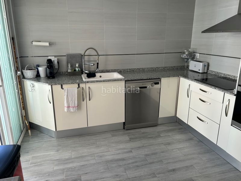Foto ae6fd610-f5be-4048-8ac5-2b245a53db18. Apartament a Miramar