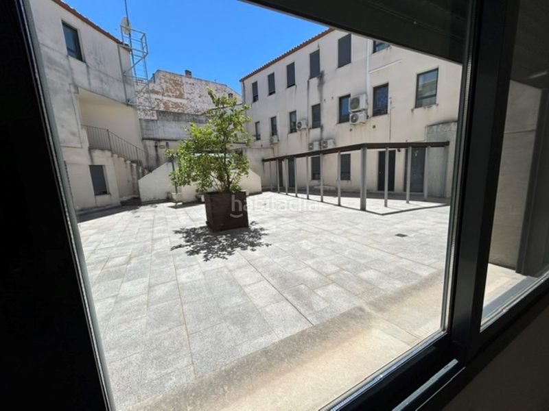 Foto 8754f079-cba9-4d26-9c0d-e30dbd16d37e. Pis a Beniarjó