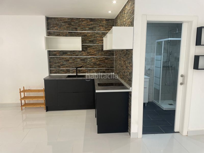 Foto a2bd2f6d-778d-41bd-9204-619cd7701217. Rent business premise in Playa de Gandía Gandia