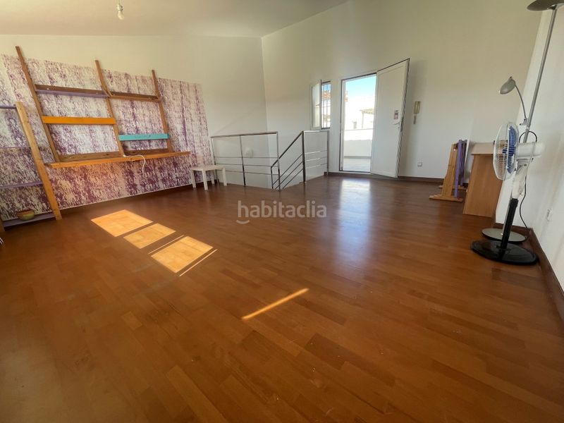 Foto 450e978c-9755-4922-883c-4724b9dffb44. Casa adossada amb aparcament piscina a Bellreguard