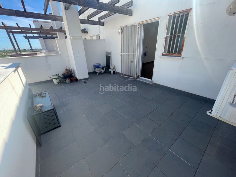 Foto b16dd709-55f8-4920-85cb-79d3fc956b72. Casa adossada amb aparcament piscina a Bellreguard