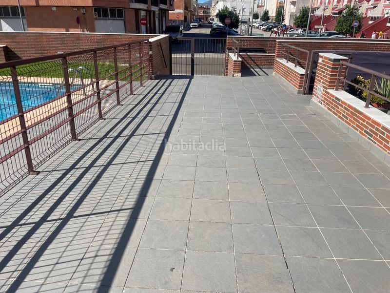 Foto b227f902-6f45-471d-90c5-027fad43ffcf. Casa adossada amb aparcament piscina a Bellreguard