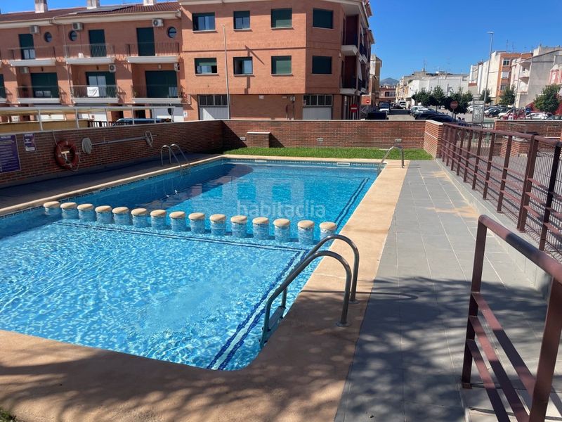 Foto 94de6ae8-633b-4394-bd78-710e80a0fe24. Casa adossada amb aparcament piscina a Bellreguard