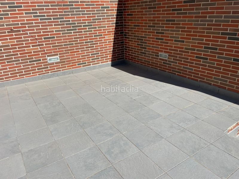 Foto bc51632f-7da6-4040-81b8-3be3e4cea778. Casa adossada amb aparcament piscina a Bellreguard