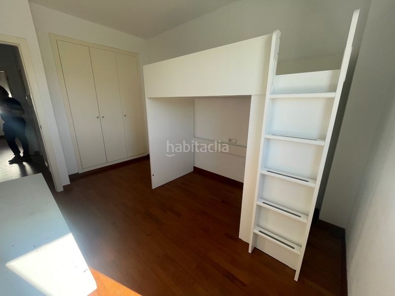 Foto c2fc1379-3b5b-4031-ad98-337aa56ab545. Casa adossada amb aparcament piscina a Bellreguard