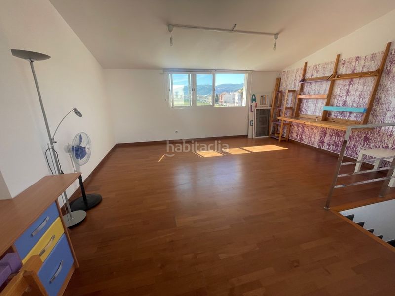 Foto ee4f47e2-e09a-4dc2-8865-555e6caeeecd. Casa adossada amb aparcament piscina a Bellreguard
