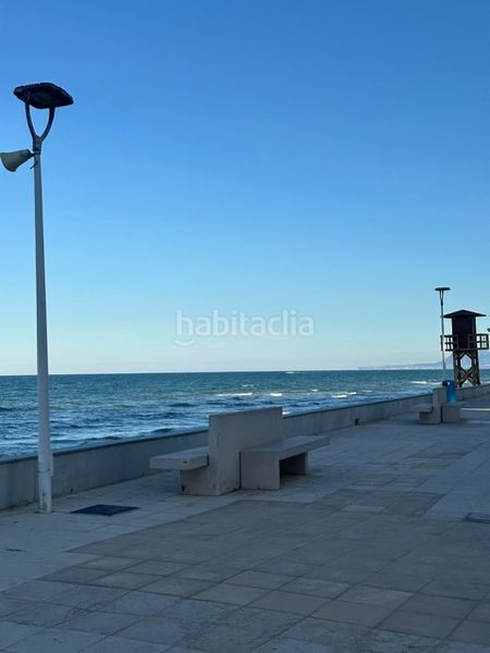 Foto dd09e4e9-02bc-403f-95b2-c25ae410404c. Apartament amb piscina a Bellreguard