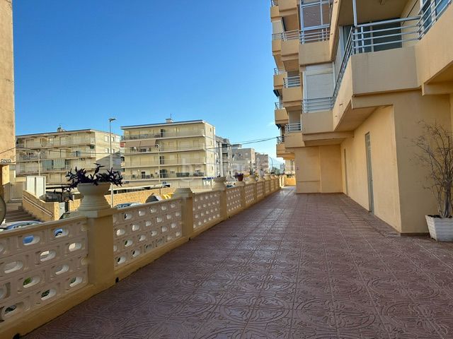 Foto e9a350ff-7471-445d-9222-0e765e909cf8. Apartament amb piscina a Bellreguard