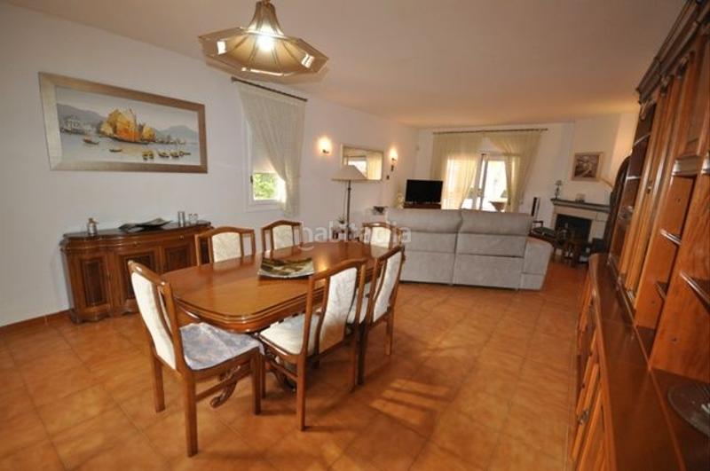 Foto bc67825d-d133-4125-8ba3-51f414e05873. Casa bonita casa individual bien situada en Pino Alto en Miami Platja