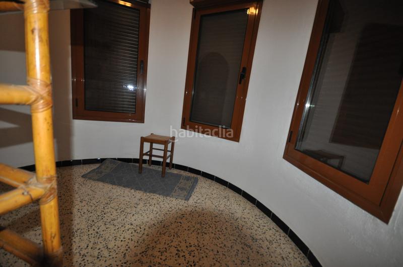 Foto 1cb1c100-d457-4f4d-ac76-ed8526c27225. Chalet with fireplace parking in Passeig Marítim Miami Platja