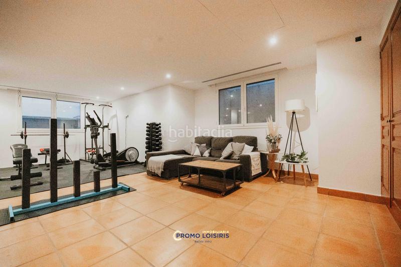 Foto 1a254077-a42f-4fd5-877c-2bf3364d272c. Chalet with parking pool in Costa del Zèfir Miami Platja