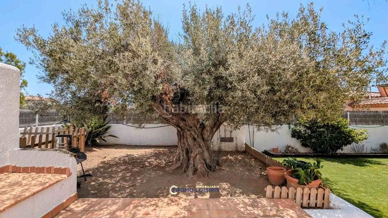 Foto 323410c9-06e7-4984-82f2-ebe101643b0f. Chalet with parking pool in Costa del Zèfir Miami Platja