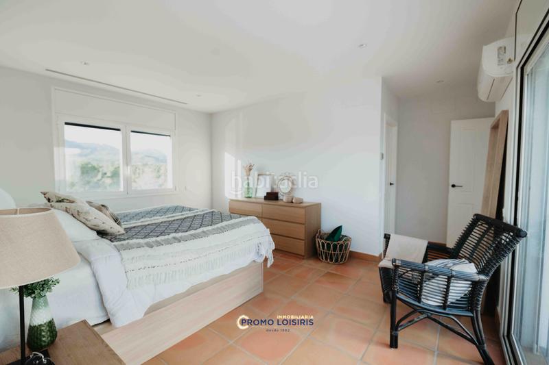 Foto 44f3c89d-1554-4791-93a1-5c13378809d2. Chalet with parking pool in Costa del Zèfir Miami Platja