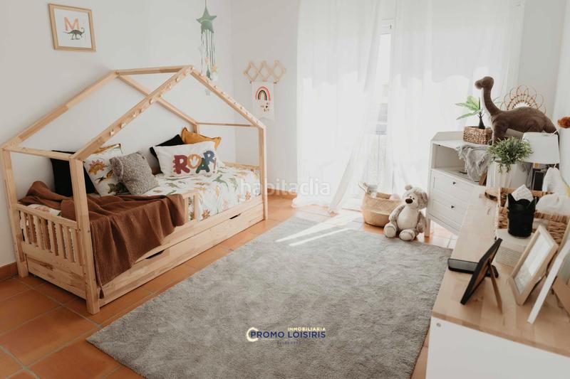 Foto 638fc799-765b-466a-8ce1-b2f45166171f. Chalet with parking pool in Costa del Zèfir Miami Platja