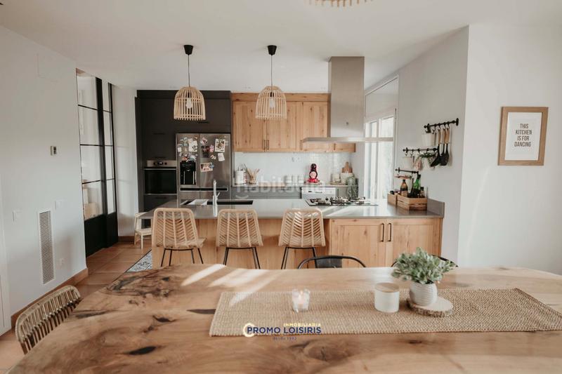 Foto 8a51f731-27bd-43e8-a78d-525a32a12a2b. Chalet with parking pool in Costa del Zèfir Miami Platja