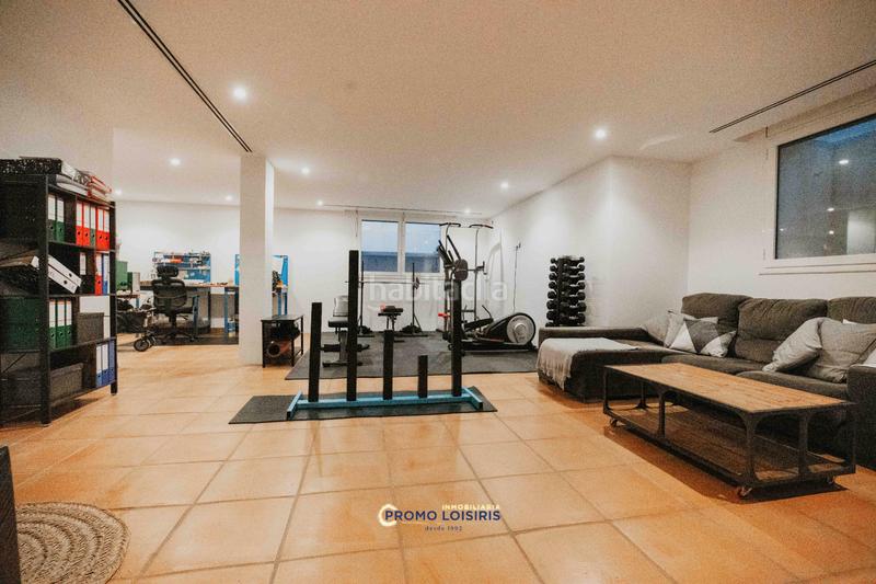 Foto c1106a0f-de99-4f76-9031-27f77a7deab7. Chalet with parking pool in Costa del Zèfir Miami Platja