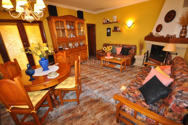 Foto 0294c629-ddb1-41e9-a018-26518ac10fd1. Casa a schiera in avinguda de la diversitat 49 in Miami Platja