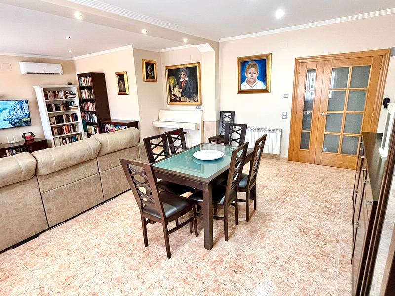 Foto d5226a32-e98e-4b36-a921-c8f29a229053. Chalet con parcheggio piscina in Costa del Zèfir Miami Platja