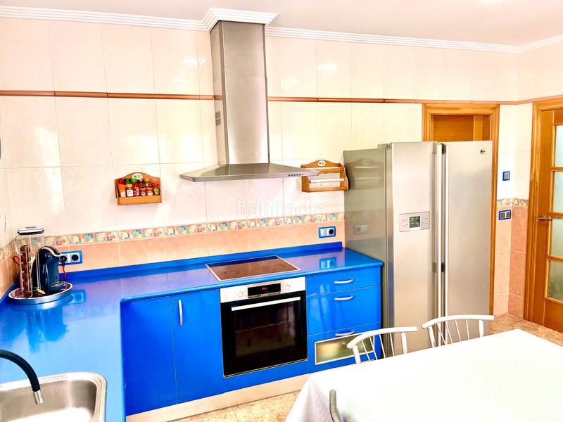 Foto f587ec75-d658-48dc-b351-4c62c32451fb. Chalet con parcheggio piscina in Costa del Zèfir Miami Platja