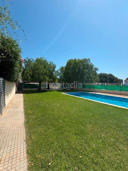Foto c0ce3b1f-cdac-47fe-a9a5-96b13f46e9a6. Apartamento ideal ático en miami playa!! en Passeig Marítim Miami Platja