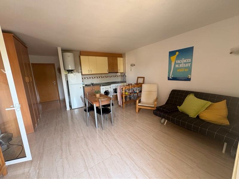 Foto 23936487-1698-4ae6-a85c-024174a95986. Monolocale con piscina in Platja de Mont-roig Mont-roig del Camp