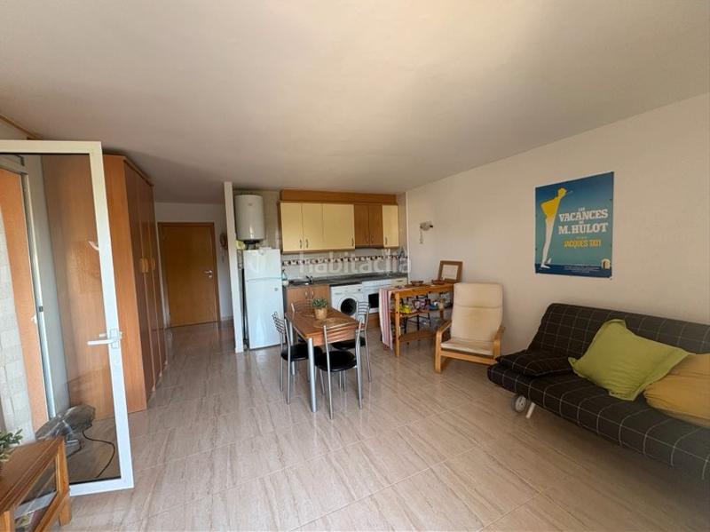 Foto 49268375-55ac-465b-9ac1-075f196e5e40. Monolocale con piscina in Platja de Mont-roig Mont-roig del Camp