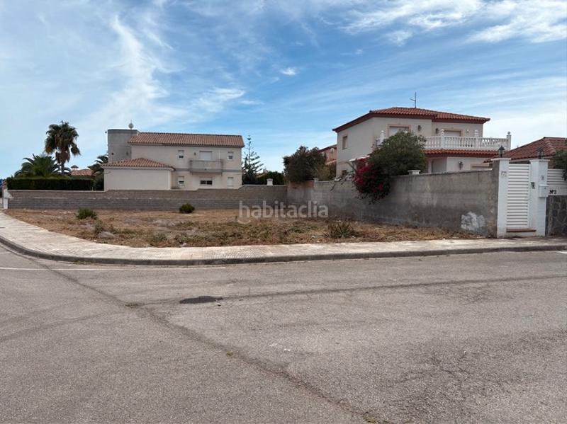 Foto 9064b1ec-c3ea-44e6-896d-4832a56ce3a5. Terreny residencial a carrer de perú 17 a Costa del Zèfir Miami Platja