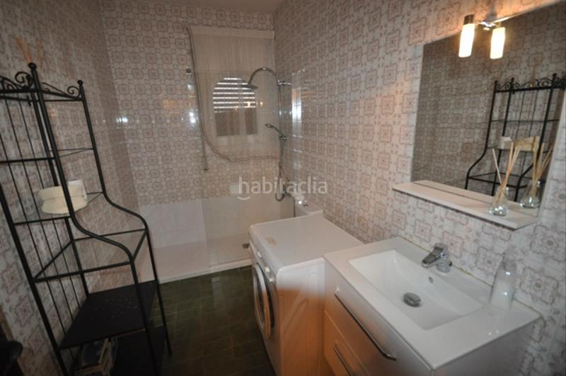 Foto 8575a859-bd36-42c5-a2bb-cad81a072d93. Xalet amb xemeneia aparcament piscina a Centre Miami Platja