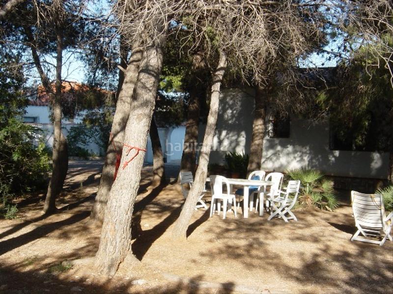 Foto bb6f5a3b-31ce-458e-8fdb-8c15cdd2509a. Xalet amb xemeneia aparcament piscina a Centre Miami Platja