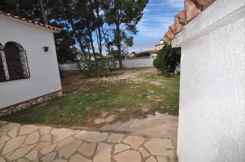 Foto c0b61d82-97d8-4b1a-8ffb-c4a4c1b3a897. Xalet amb xemeneia aparcament piscina a Centre Miami Platja