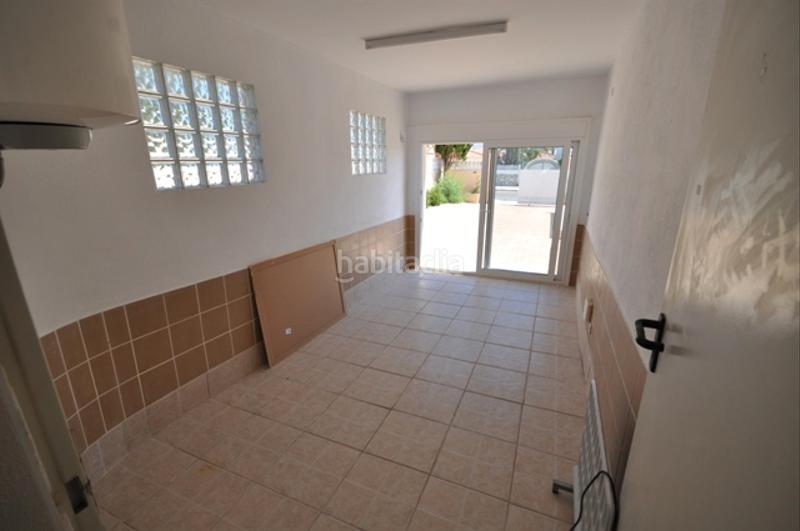 Foto 18f93741-f6af-4bd6-b5b3-561775d3e3b5. Chalet avec cheminée chauffage dans Centre Miami Platja