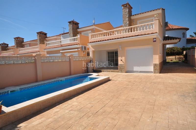 Foto de6932bf-9fb6-4830-bf6f-8f79490b33fd. Chalet avec cheminée chauffage dans Centre Miami Platja