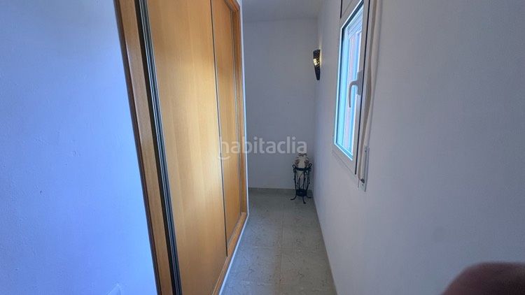 Foto a076b06d-2794-48a4-a45b-07563f9e7b8a. Xalet amb calefacció aparcament piscina a Centre Miami Platja