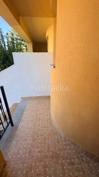 Foto 2766f8a2-95f6-42d1-88a2-93fda4a6f522. Casa adossada amb aparcament piscina a Centre Miami Platja