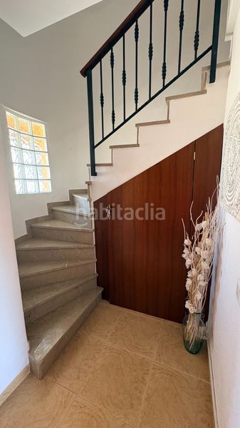 Foto 5ef9a47e-f262-4b77-8c23-c9e7438aafa6. Casa adossada amb aparcament piscina a Centre Miami Platja