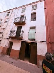 Casa a Vandellòs i l´Hospitalet de l´Infant. Casa de pueblo en vandellos